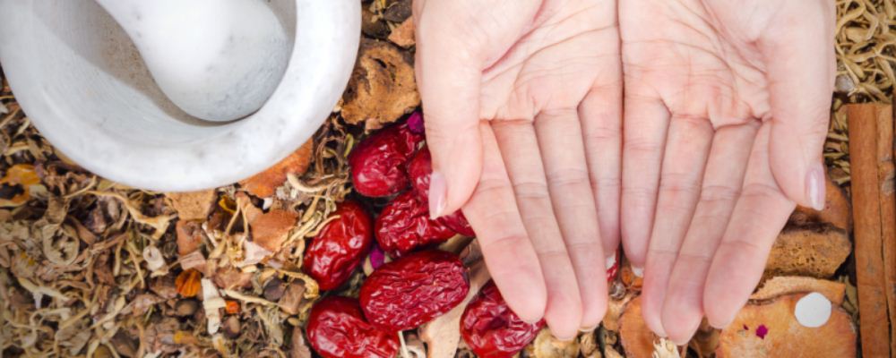 輕松祛痘印：薏米蜂蜜粥，讓你擁有完美肌膚！