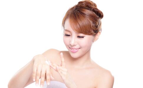 使用<a href=http://www.91055d.com/e/tags/?tagname=%E6%8A%97%E8%80%81 target=_blank class=infotextkey>抗老</a>產品 使用<a href=http://www.91055d.com/e/tags/?tagname=%E6%8A%97%E8%80%81 target=_blank class=infotextkey>抗老</a>產品